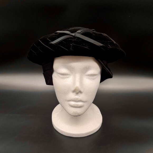 Vintage Beret Hat 1950s Black Velvet Satin Bow Modern Miss Formal Church - Picture 2 of 10